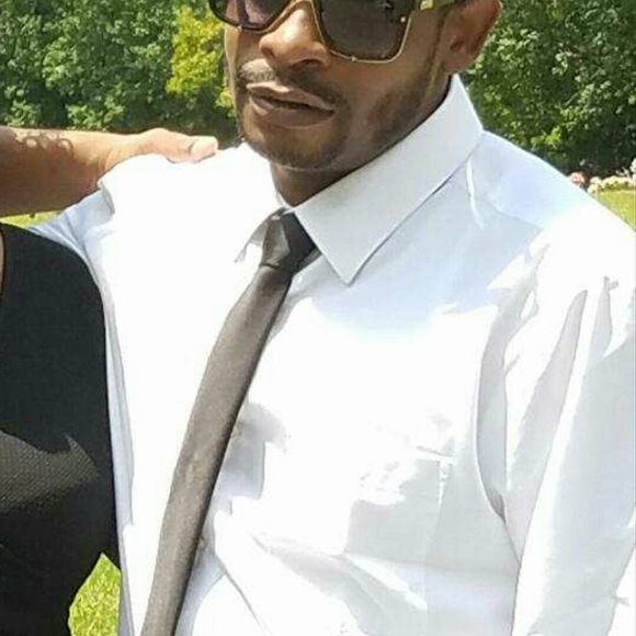 Meet your Posher, Mitch - Picture 1 of 1